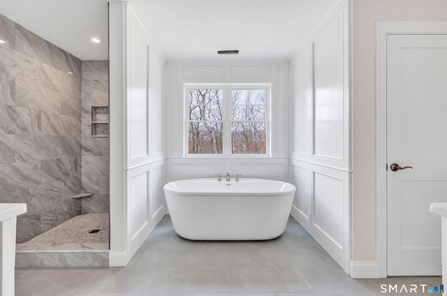 15 Scotch Pine Drive, Shelton, CT 06484