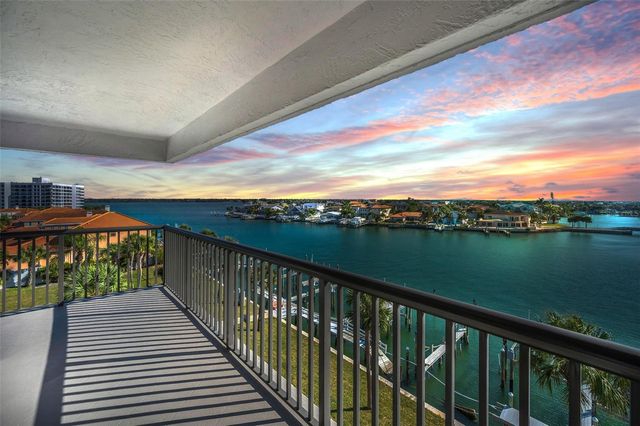 1651 SAND KEY ESTATES COURT 44, Clearwater Beach, FL 33767