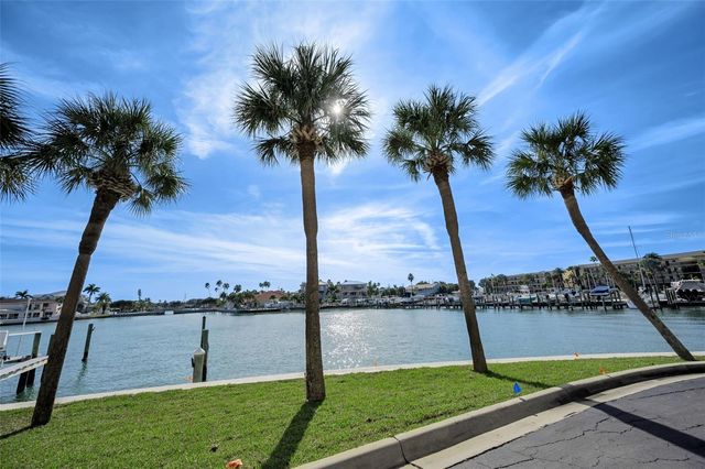 1651 SAND KEY ESTATES COURT 44, Clearwater Beach, FL 33767
