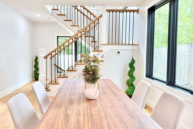 811 Heath St 811, Brookline, MA 02467