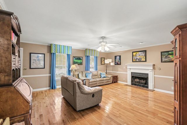 645 Spike Trail, Murfreesboro, TN 37129
