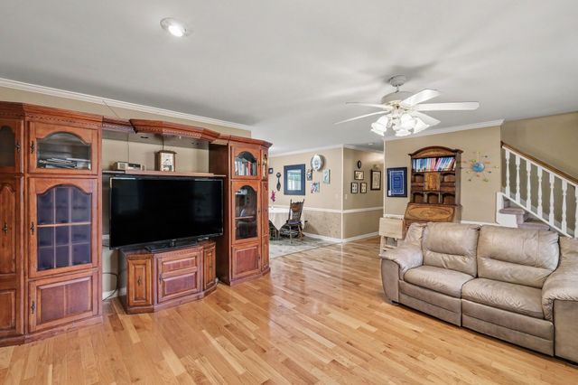 645 Spike Trail, Murfreesboro, TN 37129