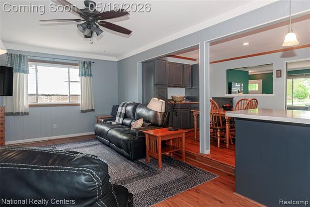 2446 Milverton Drive, Troy, MI 48083