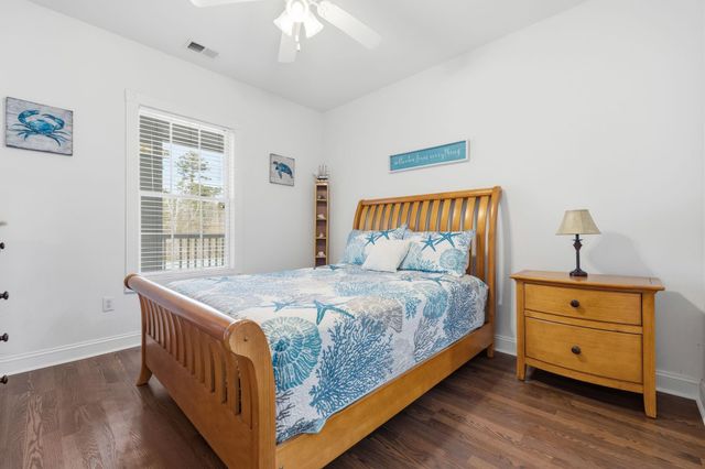 4861 Luster Leaf Cir Apt 304, Myrtle Beach, SC 29577