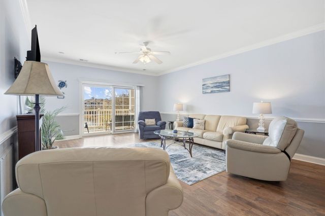 4861 Luster Leaf Cir Apt 304, Myrtle Beach, SC 29577