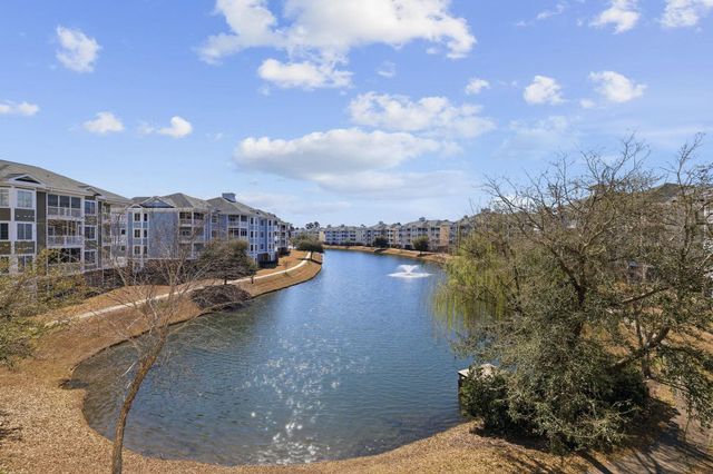 4861 Luster Leaf Cir Apt 304, Myrtle Beach, SC 29577