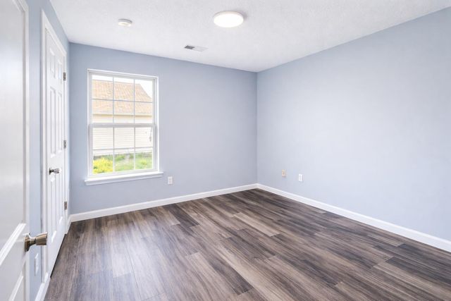 1010 Cedar Ridge Court, Lawrenceburg, KY 40342