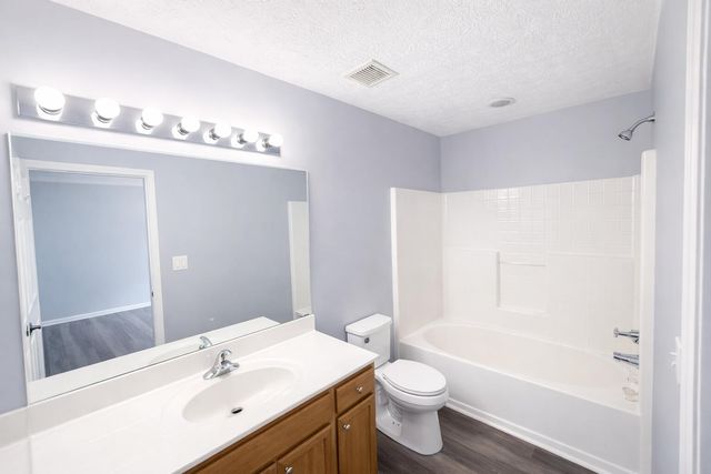 1010 Cedar Ridge Court, Lawrenceburg, KY 40342