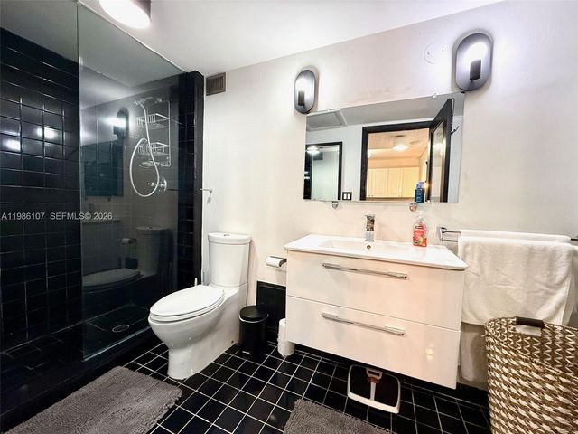 2301 Collins Ave 931, Miami Beach, FL 33139