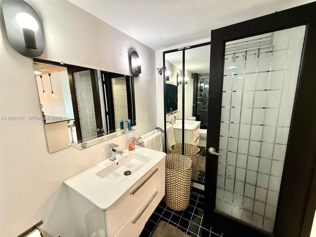 2301 Collins Ave 931, Miami Beach, FL 33139