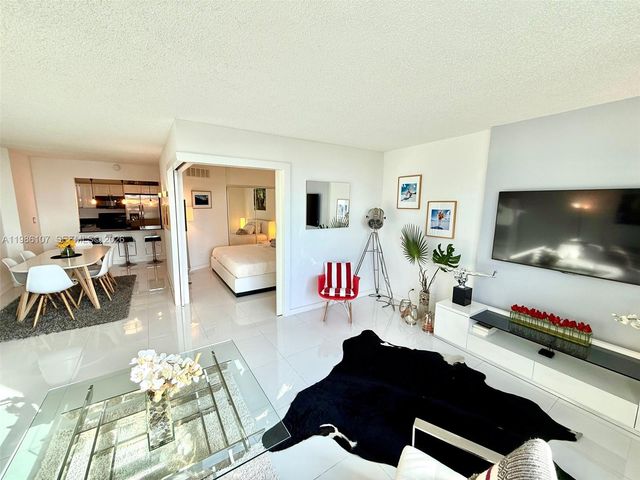 2301 Collins Ave 931, Miami Beach, FL 33139