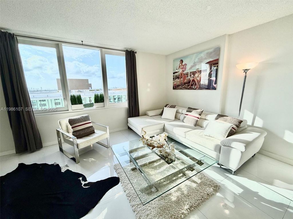 2301 Collins Ave 931, Miami Beach, FL 33139