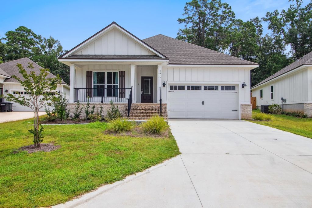 2079 Hansell Hill Drive, Tallahassee, FL 32308