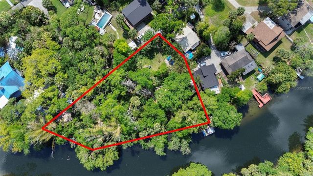 57 HAMILTON HEATH DRIVE, Tampa, FL 33604