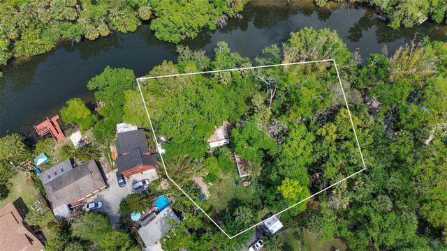 57 HAMILTON HEATH DRIVE, Tampa, FL 33604