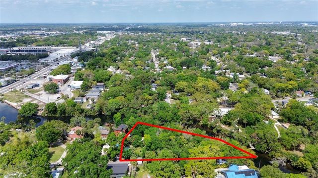 57 HAMILTON HEATH DRIVE, Tampa, FL 33604