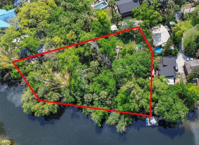 57 HAMILTON HEATH DRIVE, Tampa, FL 33604