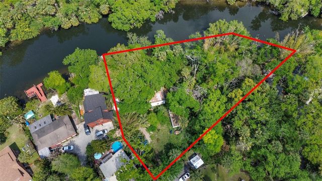 57 HAMILTON HEATH DRIVE, Tampa, FL 33604