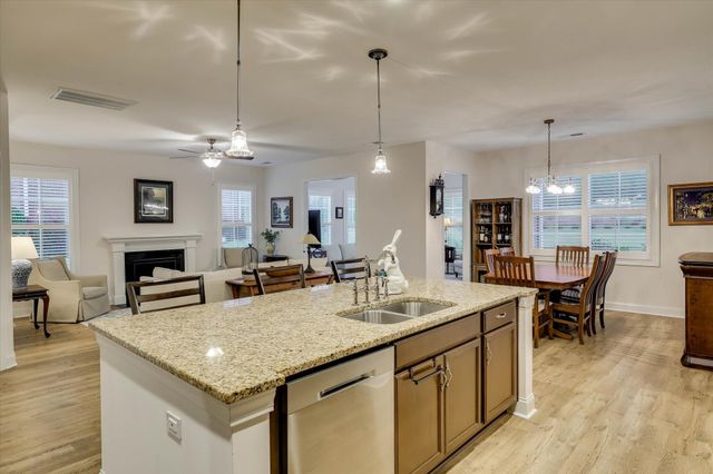 128 Fitzsimmons Drive, North Augusta, SC 29860