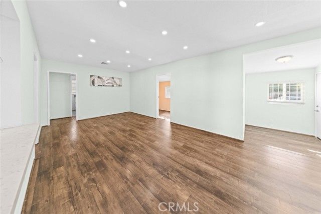 10717 Cantara Street, Sun Valley (los Angeles), CA 91352