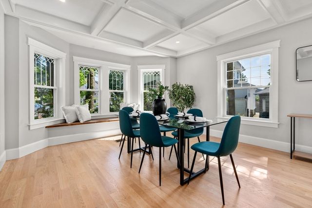 4 Grove St, Medford, MA 02155