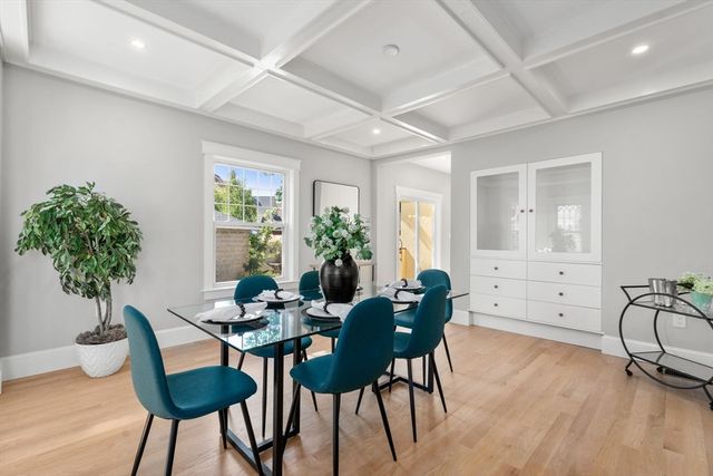 4 Grove St, Medford, MA 02155