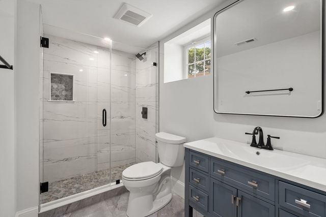 4 Grove St, Medford, MA 02155