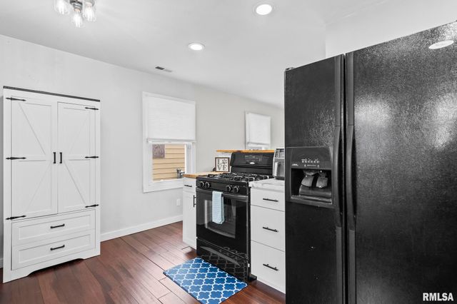 2314 RAMSEY Avenue, Springfield, IL 62702