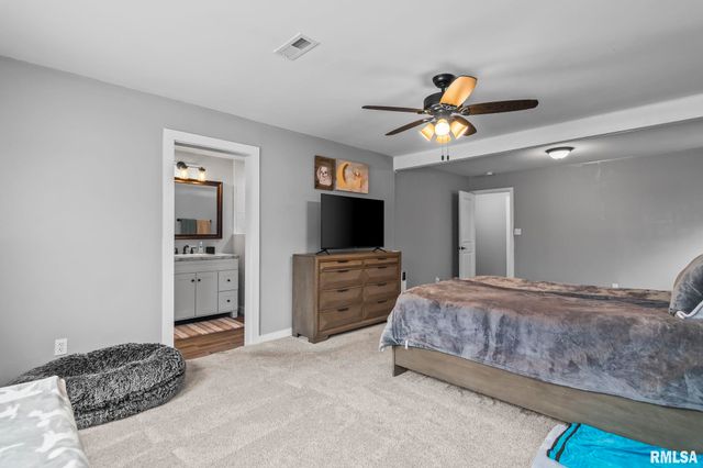 2314 RAMSEY Avenue, Springfield, IL 62702