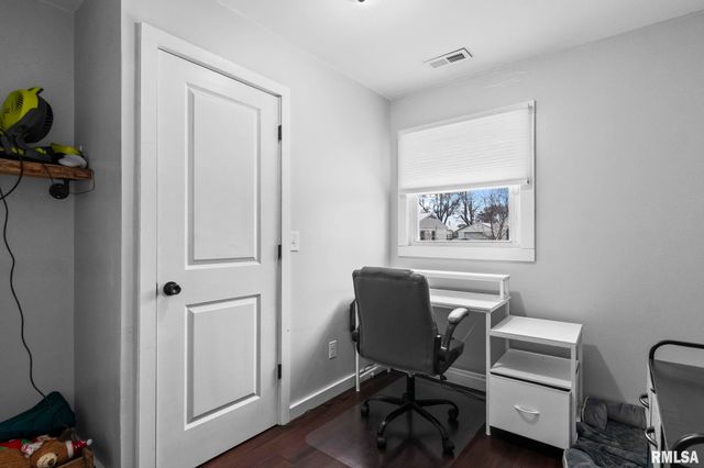 2314 RAMSEY Avenue, Springfield, IL 62702