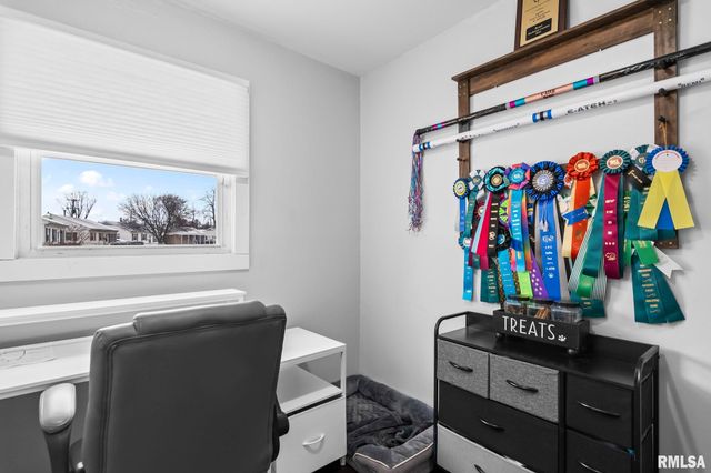 2314 RAMSEY Avenue, Springfield, IL 62702