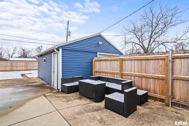 2314 RAMSEY Avenue, Springfield, IL 62702