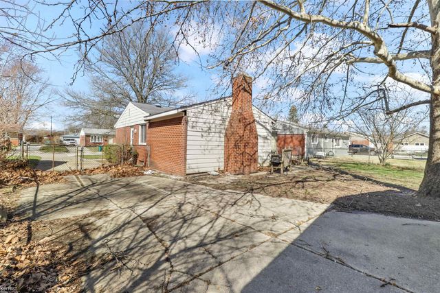 6715 Niagara Street, Romulus, MI 48174