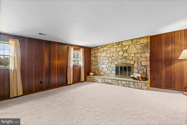 2300 MUSGROVE RD, Silver Spring, MD 20904