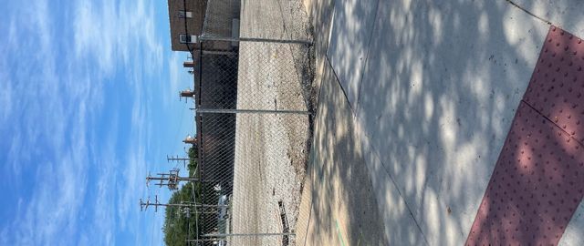 6040 W Cermak Road, Cicero, IL 60804