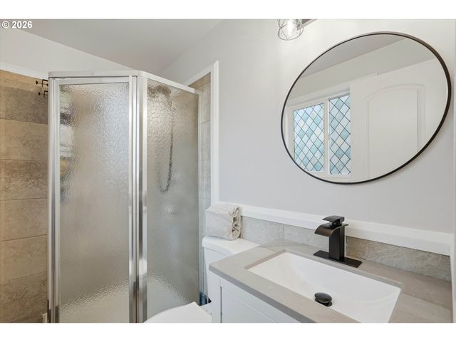 18380 Sw JOHNSON St, Beaverton, OR 97003