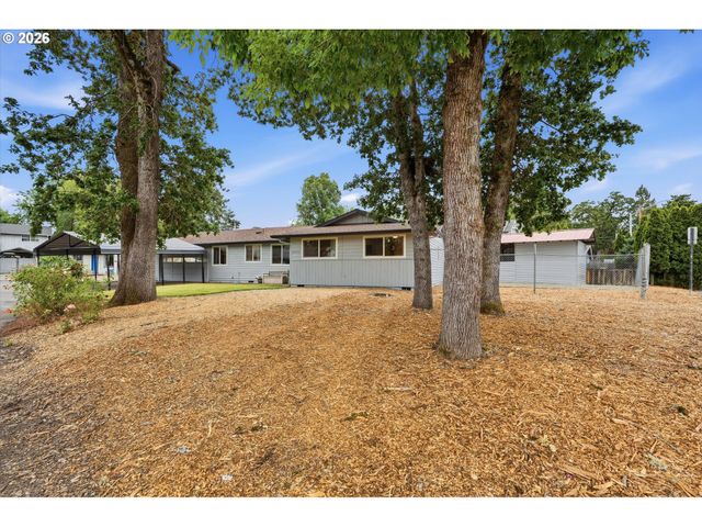 18380 Sw JOHNSON St, Beaverton, OR 97003