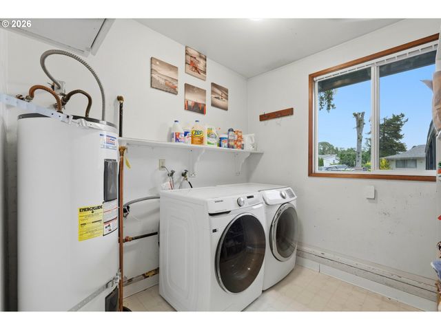 18380 Sw JOHNSON St, Beaverton, OR 97003