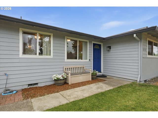 18380 Sw JOHNSON St, Beaverton, OR 97003