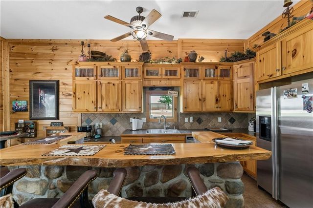 25345 Harmony Road, Paola, KS 66071