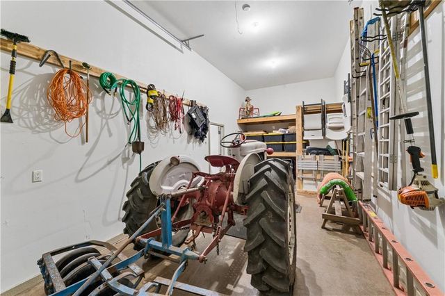 25345 Harmony Road, Paola, KS 66071