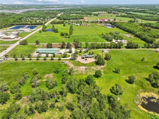 25345 Harmony Road, Paola, KS 66071