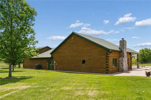 25345 Harmony Road, Paola, KS 66071