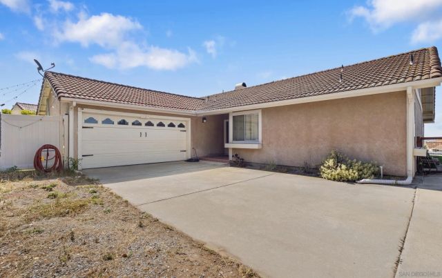 1429 Archwood Place, Escondido, CA 92026