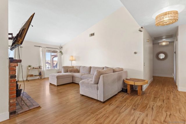 1429 Archwood Place, Escondido, CA 92026