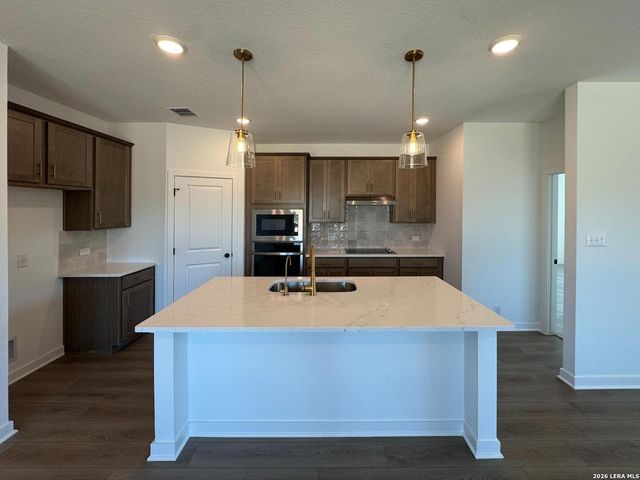 12838 Hill Plains Dr., Schertz, TX 78154