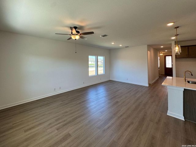 12838 Hill Plains Dr., Schertz, TX 78154