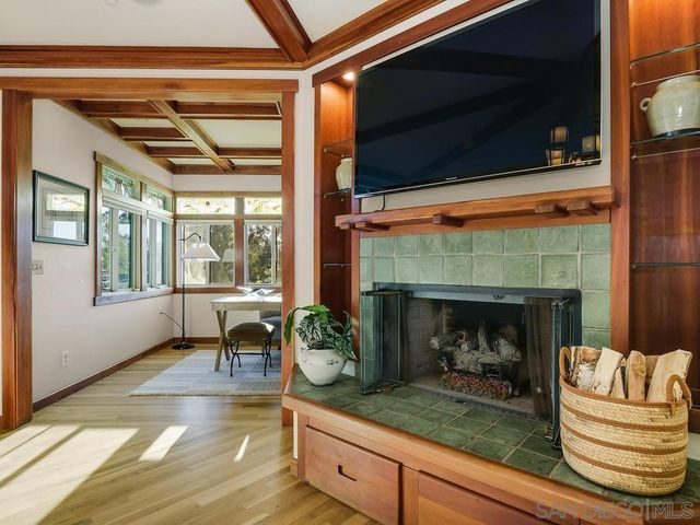 4760 Miracle Dr, San Diego, CA 92115