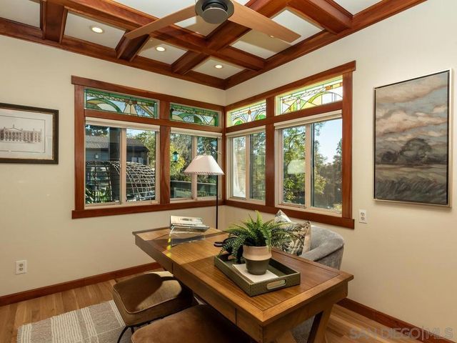 4760 Miracle Dr, San Diego, CA 92115