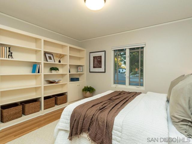 4760 Miracle Dr, San Diego, CA 92115